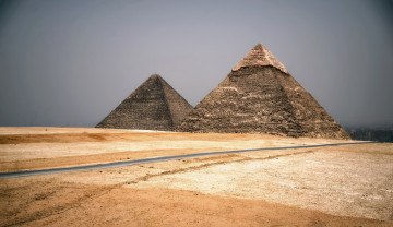Картинка города -+исторические +архитектурные+памятники пирамиды