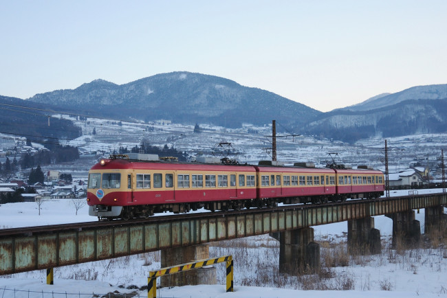 Обои картинки фото техника, поезда, мост, поезд