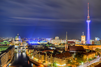 Картинка города берлин+ германия дома ночь огни канал берлин