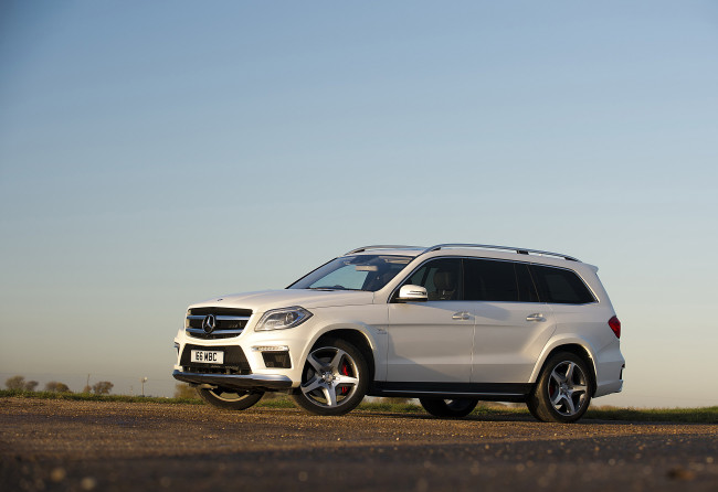 Обои картинки фото 2014 mercedes-benz gl 350 bluetec, автомобили, mercedes-benz, серый