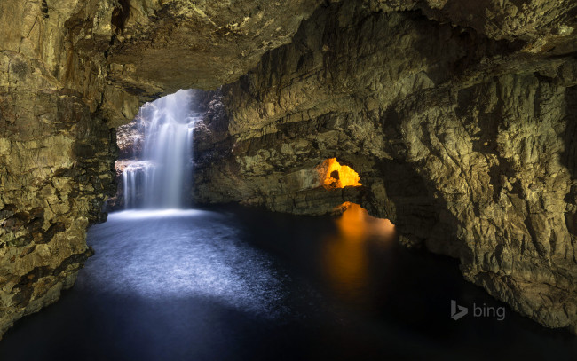 Обои картинки фото природа, водопады, свет, durness, smoo, cave, скалы, вода, грот, пещера, шотландия