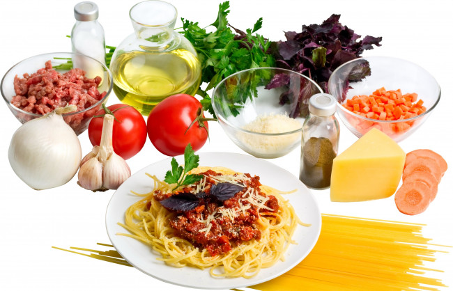 Обои картинки фото еда, разное, макароны, зелень, фарш, лук, чеснок, помидоры, томаты