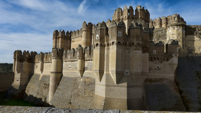 Обои картинки фото castillo de coca, города, - дворцы,  замки,  крепости, башни, стены, замок