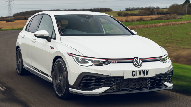 Обои картинки фото volkswagen golf gti clubsport , uk,  2021, автомобили, volkswagen, golf, gti, clubsport, 2021