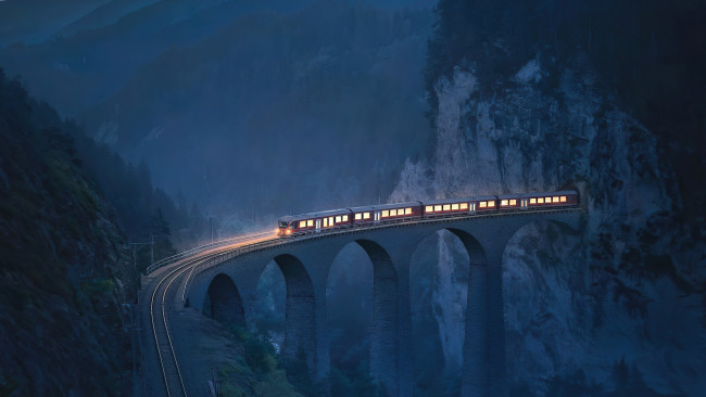Обои картинки фото техника, поезда, поезд, туннель, cвeт, прирoда