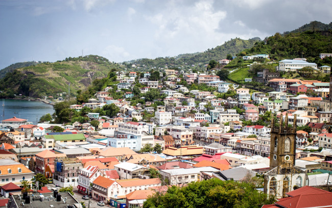 Обои картинки фото fort, george, in, grenada, города, панорамы, здания, побережье