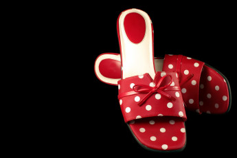 Картинка разное одежда обувь текстиль экипировка красный белый горох