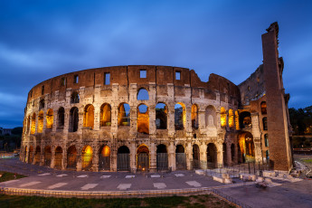 обоя coliseum, города, рим,  ватикан , италия, античность, колизей
