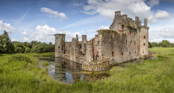 Картинка caerlaverock+castle города -+дворцы +замки +крепости замок стены башни