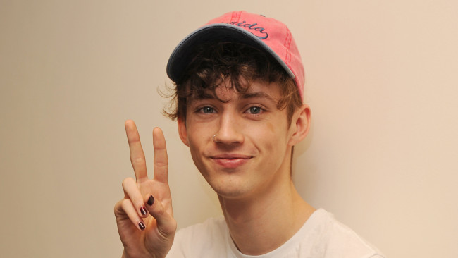 Обои картинки фото troye sivan, музыка, музыкант