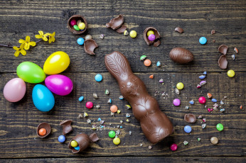 Картинка праздничные пасха яйца драже шоколад заяц