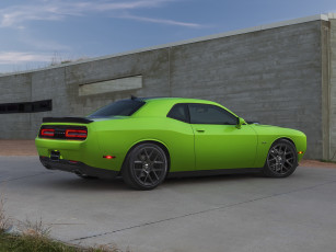 обоя автомобили, dodge, зеленый, challenger, 2015, lc, shaker, r-t