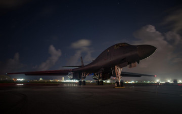 обоя rockwell b-1 lancer, авиация, боевые самолёты, ввс, сша, стратегический, бомбардировщик, rockwell, b-1, lancer, сверхзвуковой