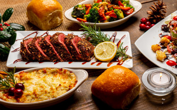 обоя еда, разное, свеча, запеканка, овощи, мясо, хлеб, розмарин