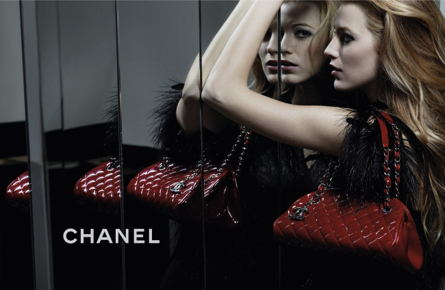 Обои картинки фото chanel, бренды, зеркало, сумка