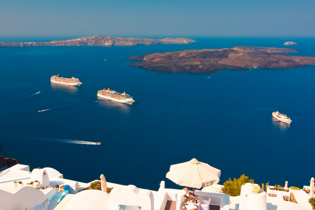 Обои картинки фото oia, santorini, greece, города, санторини, греция, ия, эгейское, море, панорама, острова, лайнеры