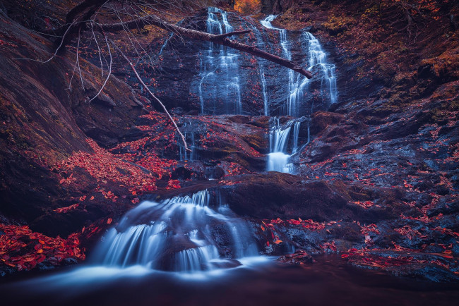 Обои картинки фото природа, водопады, водопад, скалы, осень, пейзаж