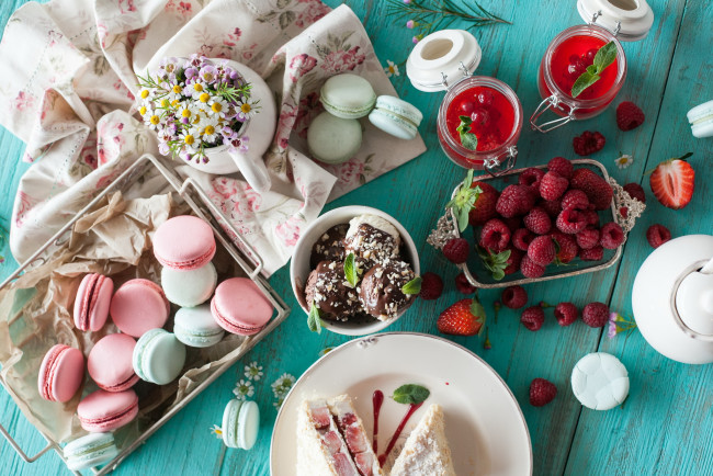 Обои картинки фото еда, разное, печенье, сладости, вкусно, ягоды, малина