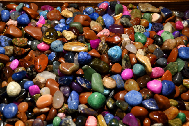 Обои картинки фото разное, ракушки,  кораллы,  декоративные и spa-камни, разноцветные, камешки, много