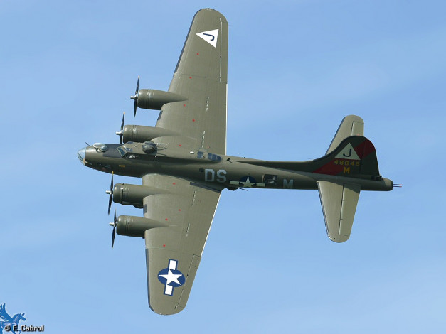 Обои картинки фото авиация, боевые, самолёты, boeing b-17 flying fortress