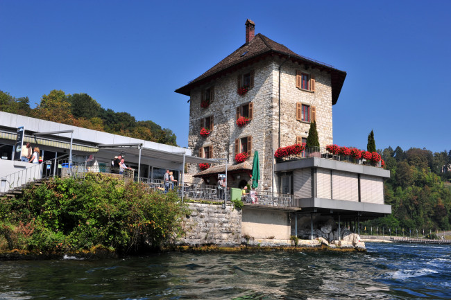Обои картинки фото швейцария, шаффхаузен, города, здания, дома, река