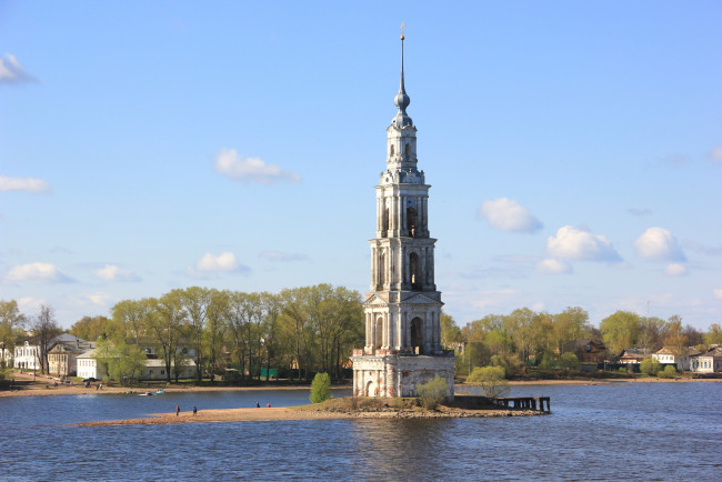Обои картинки фото колокольня никольского собора - калязин,  россия, города, - исторические,  архитектурные памятники, храм