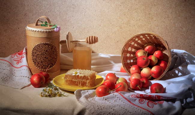 Обои картинки фото еда, Яблоки, соты, натюрморт, мед, яблоки, лето