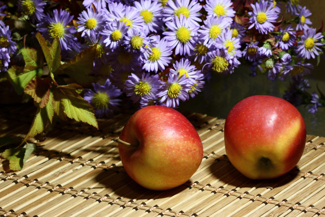 Обои картинки фото еда, Яблоки, яблоки, осень, октябринки, сентябринки, октябрь, натюрморт, композиция