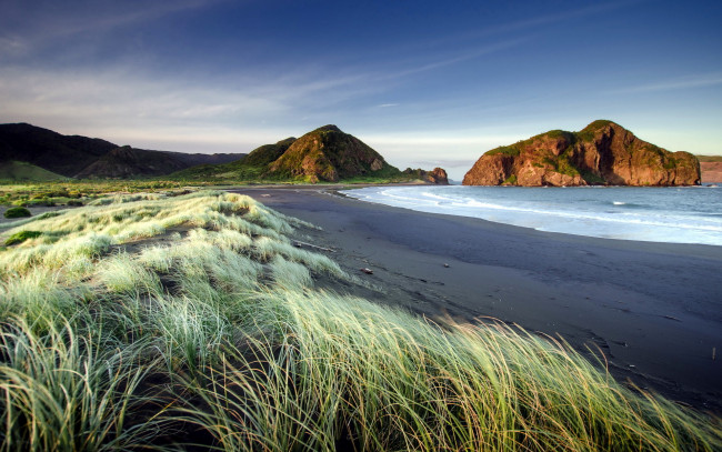 Обои картинки фото beach, природа, побережье, трава, пляж, скалы