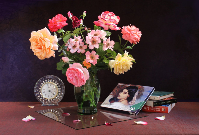 Обои картинки фото цветы, розы, арт-деко, букет, часы