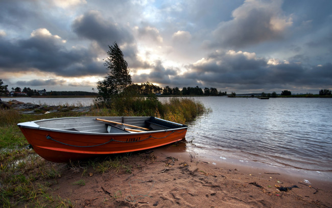 Обои картинки фото корабли, лодки, шлюпки, озеро, пейзаж