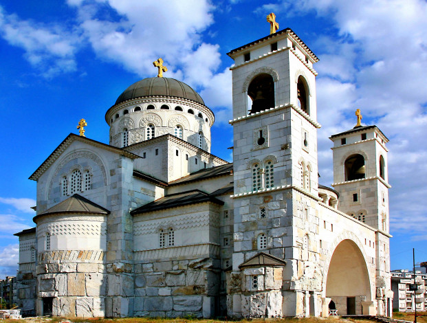 Обои картинки фото hram, hristovog, vaskrsenja, podgorica, montenegro, города, православные, церкви, монастыри, храм, православный, Черногория