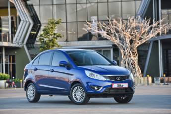 обоя автомобили, tata, bolt, sedan, za-spec, 2015г, синий