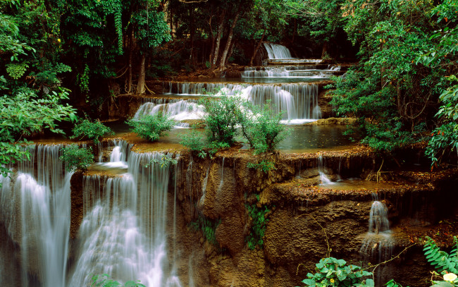 Обои картинки фото природа, водопады, река, каскады, деревья