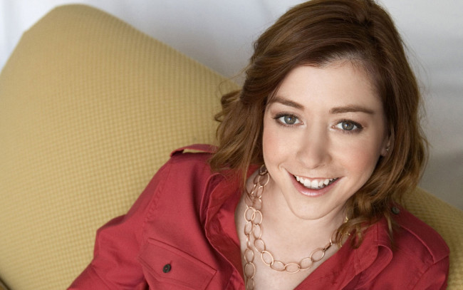 Обои картинки фото Alyson Hannigan, девушки, , , улыбка