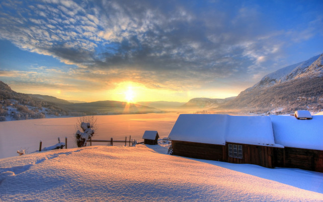 Обои картинки фото природа, восходы, закаты, горы, снег, озеро, дом