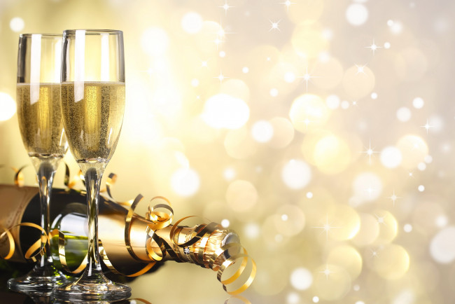 Обои картинки фото праздничные, угощения, новый, год, шампанское, бокалы