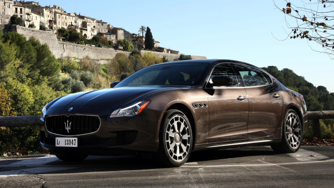 Обои картинки фото maserati, quattroporte, автомобили, автомобиль, мощь, скорость, красота