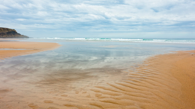 Обои картинки фото природа, побережье, прибой, облака, пляж, берег, песок, море, волны
