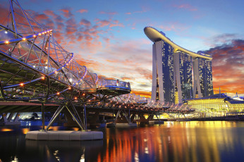 обоя singapore, города, сингапур , сингапур, набережная, вода, небоскребы, отражение, вечер, зарево, marina, bay, sands