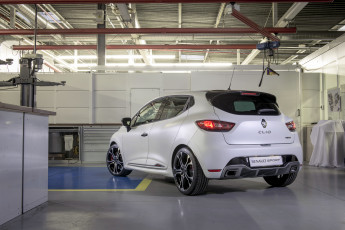 обоя автомобили, renault, clio, trophy, rs, 220, 2015г, светлый