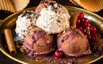 Картинка еда мороженое +десерты шоколадное сливочное десерт корица