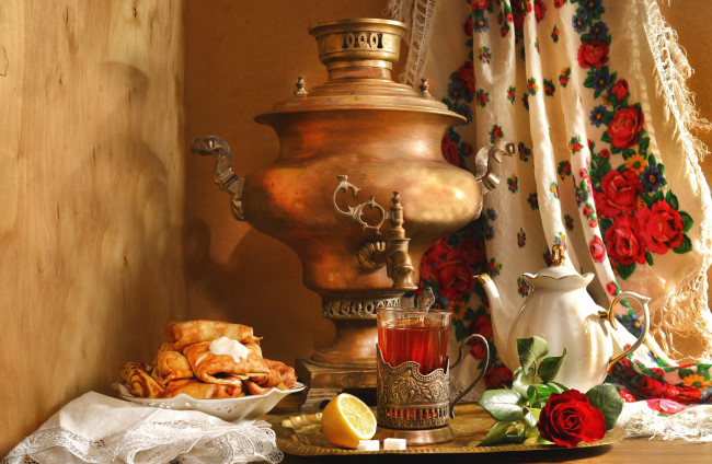 Обои картинки фото еда, натюрморт, масленица, блины, платок, самовар, роза, чайник, лимон, чай, этно