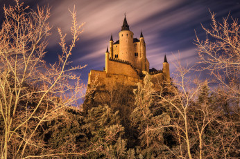 Картинка города -+дворцы +замки +крепости замок холм