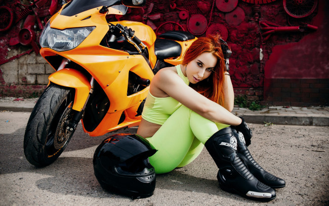 Обои картинки фото мотоциклы, мото с девушкой, eva, rudneva, ева, руднева