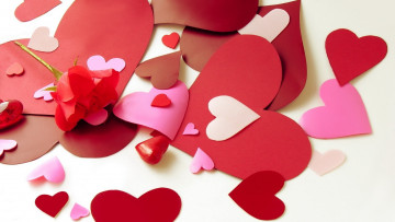 Картинка праздничные день+святого+валентина +сердечки +любовь сердечки роза