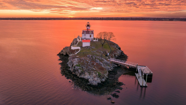 Обои картинки фото pomham rocks lighthouse, usa, природа, маяки, pomham, rocks, lighthouse