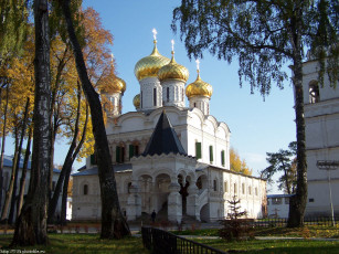 Картинка кострома ипатиевский монастырь троицкий собор города православные церкви монастыри