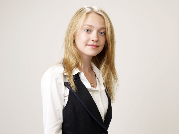 Обои картинки фото Dakota Fanning, девушки