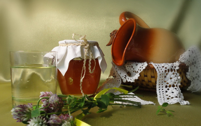 Обои картинки фото еда, мёд, варенье, повидло, джем, банка, мед, кружева, стакан